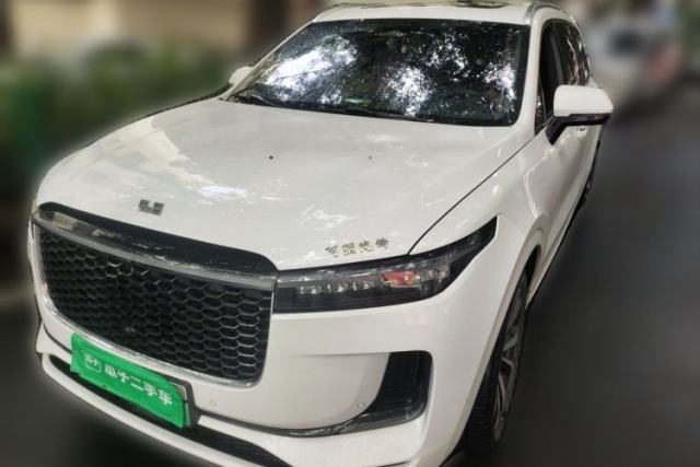 Ojetý Li Auto ONE 2021 Extended-Range 6-Seater Version