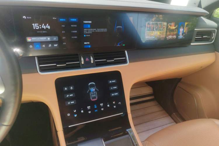 Used Li Auto ONE 2021 Extended-Range 6-Seater Version Audio And AC Panel
