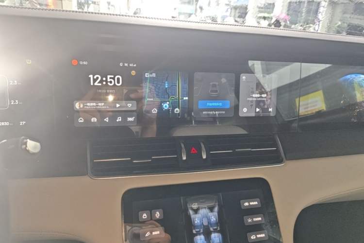 Used Li Auto ONE 2021 Extended-Range 6-Seater Version Audio And AC Panel