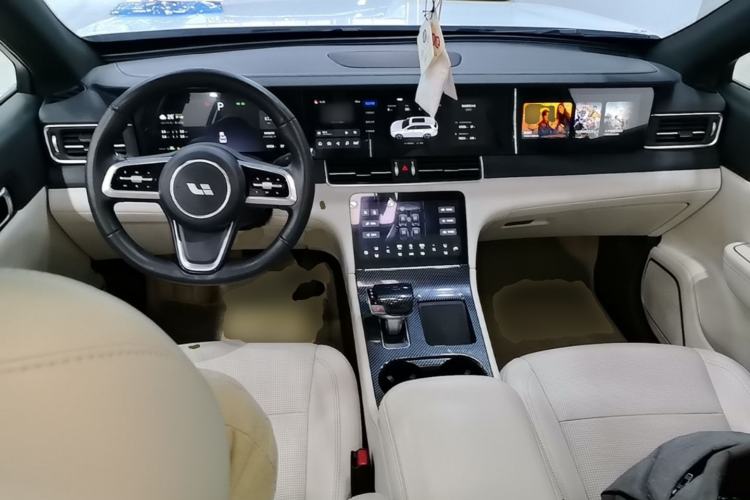 Used Li Auto ONE 2021 Extended-Range 6-Seater Version Center Console