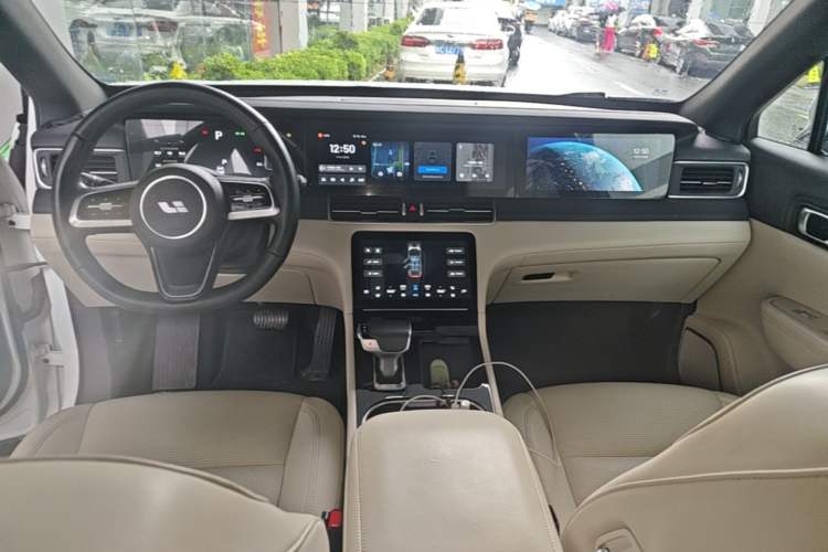 Used Li Auto ONE 2021 Extended-Range 6-Seater Version Center Console