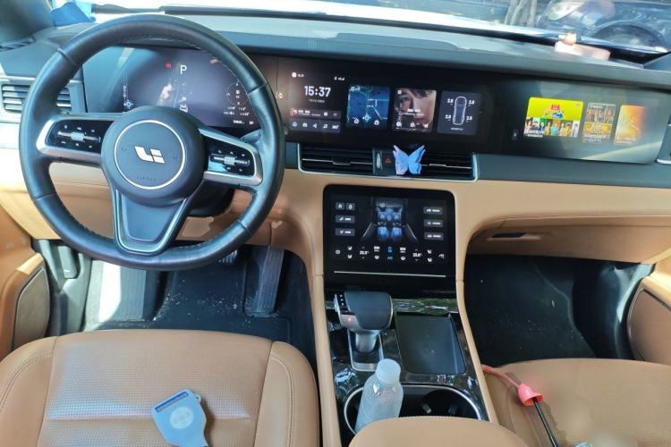Used Li Auto ONE 2021 Extended-Range 6-Seater Version Center Console