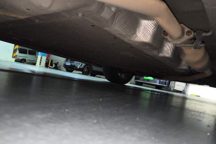 Used Li Auto ONE 2021 Extended-Range 6-Seater Version Chassis Rear Right