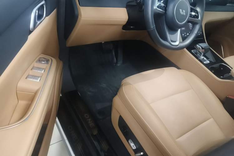 Used Li Auto ONE 2021 Extended-Range 6-Seater Version Driver Seat