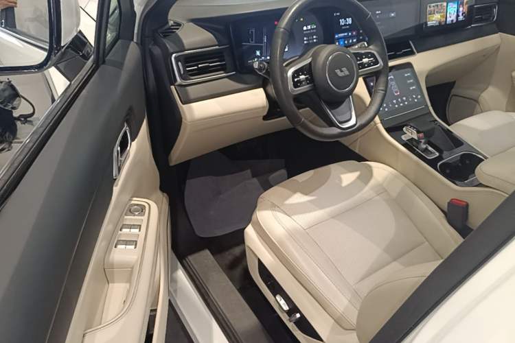 Used Li Auto ONE 2021 Extended-Range 6-Seater Version Driver Seat