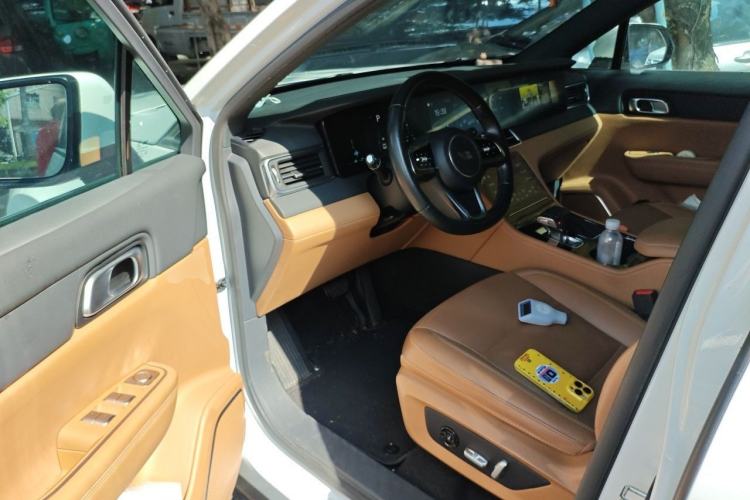 Used Li Auto ONE 2021 Extended-Range 6-Seater Version Driver Seat