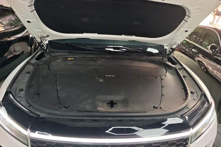 Used Li Auto ONE 2021 Extended-Range 6-Seater Version Engine Bay