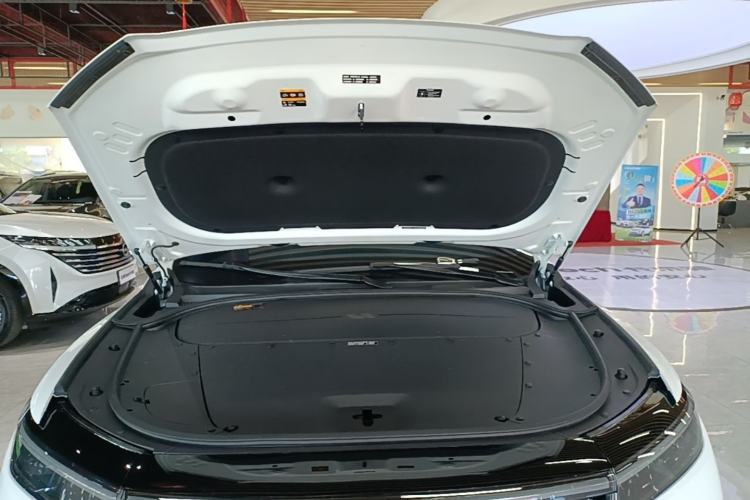 Used Li Auto ONE 2021 Extended-Range 6-Seater Version Engine Bay