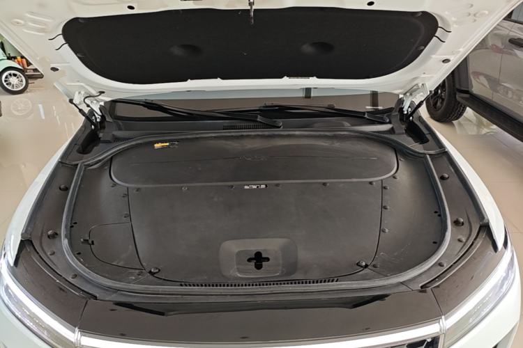 Used Li Auto ONE 2021 Extended-Range 6-Seater Version Engine Bay