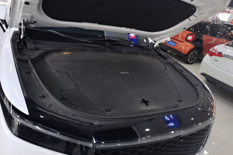 Used Li Auto ONE 2021 Extended-Range 6-Seater Version Engine Bay