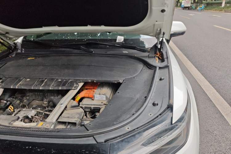 Used Li Auto ONE 2021 Extended-Range 6-Seater Version Engine Bay Left