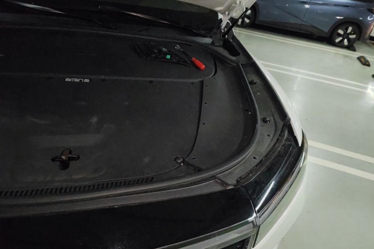 Used Li Auto ONE 2021 Extended-Range 6-Seater Version Engine Bay Left