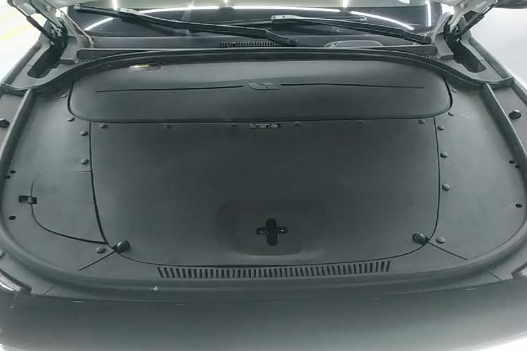Used Li Auto ONE 2021 Extended-Range 6-Seater Version Engine Bay