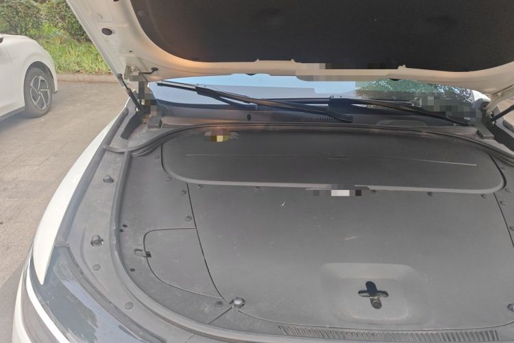 Used Li Auto ONE 2021 Extended-Range 6-Seater Version Engine Bay Right