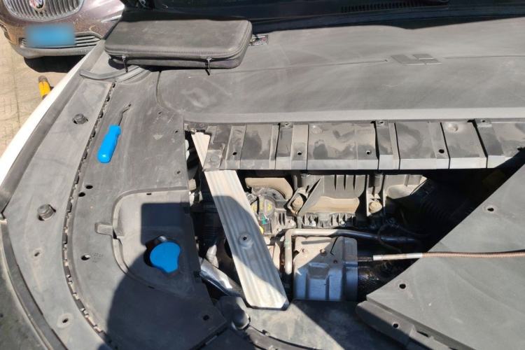 Used Li Auto ONE 2021 Extended-Range 6-Seater Version Engine Bay Right