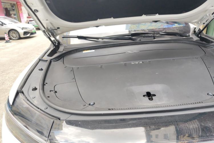 Used Li Auto ONE 2021 Extended-Range 6-Seater Version Engine Bay Right