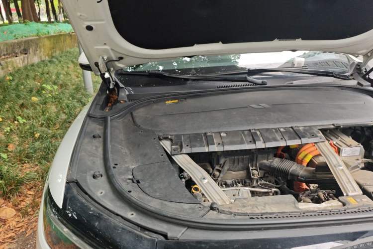 Used Li Auto ONE 2021 Extended-Range 6-Seater Version Engine Bay Right