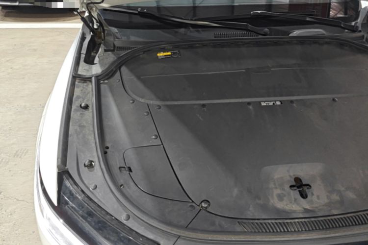 Used Li Auto ONE 2021 Extended-Range 6-Seater Version Engine Bay Right