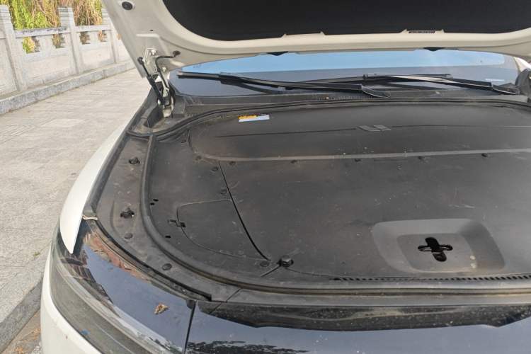 Used Li Auto ONE 2021 Extended-Range 6-Seater Version Engine Bay Right