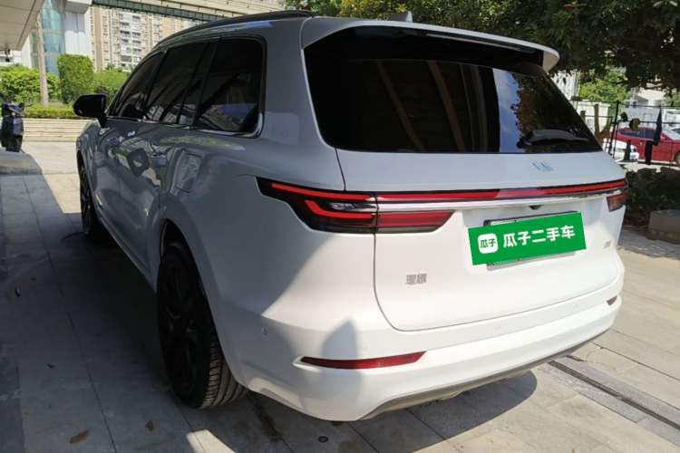 Used Li Auto ONE 2021 Extended-Range 6-Seater Version Exterior 2