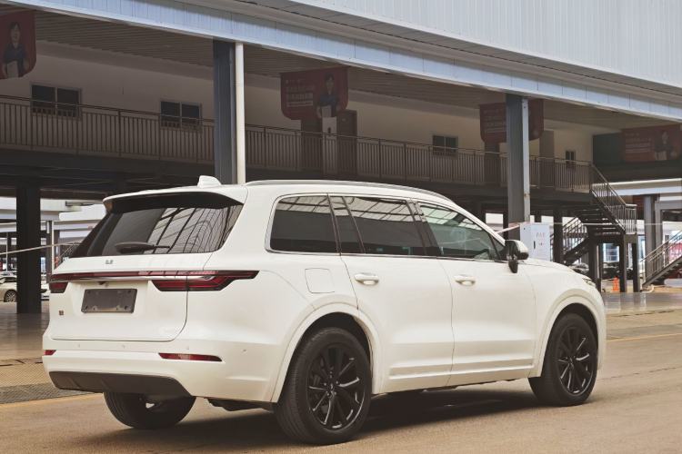 Used Li Auto ONE 2021 Extended-Range 6-Seater Version Exterior 3