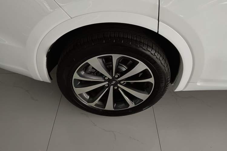 Used Li Auto ONE 2021 Extended-Range 6-Seater Version Exterior 5