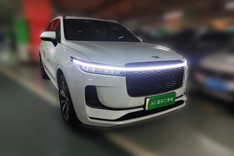 Used Li Auto ONE 2021 Extended-Range 6-Seater Version Front Right 45 Deg