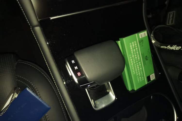 Used Li Auto ONE 2021 Extended-Range 6-Seater Version Gear Lever