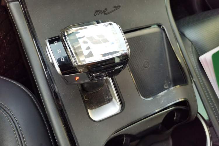 Used Li Auto ONE 2021 Extended-Range 6-Seater Version Gear Lever