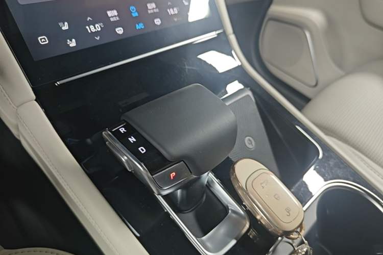 Used Li Auto ONE 2021 Extended-Range 6-Seater Version Gear Lever