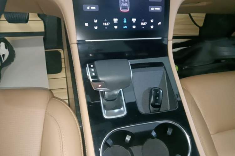 Used Li Auto ONE 2021 Extended-Range 6-Seater Version Gear Lever