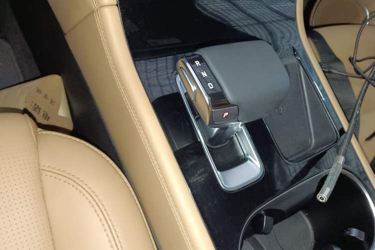 Used Li Auto ONE 2021 Extended-Range 6-Seater Version Gear Lever
