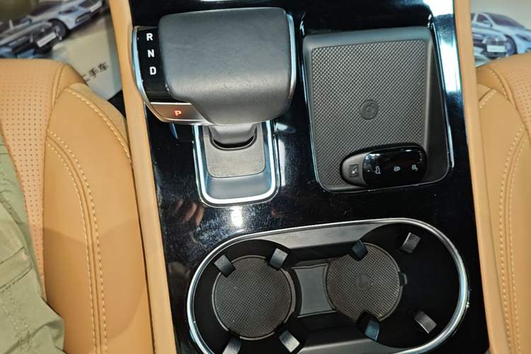 Used Li Auto ONE 2021 Extended-Range 6-Seater Version Gear Lever