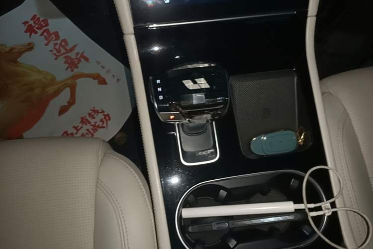 Used Li Auto ONE 2021 Extended-Range 6-Seater Version Gear Lever
