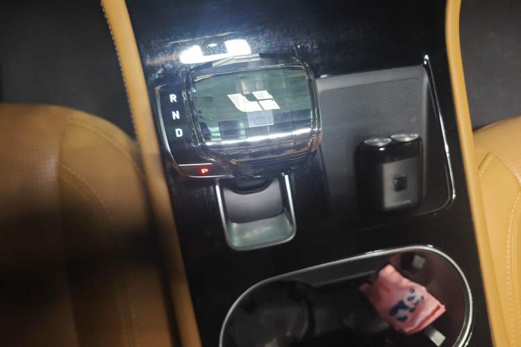 Used Li Auto ONE 2021 Extended-Range 6-Seater Version Gear Lever