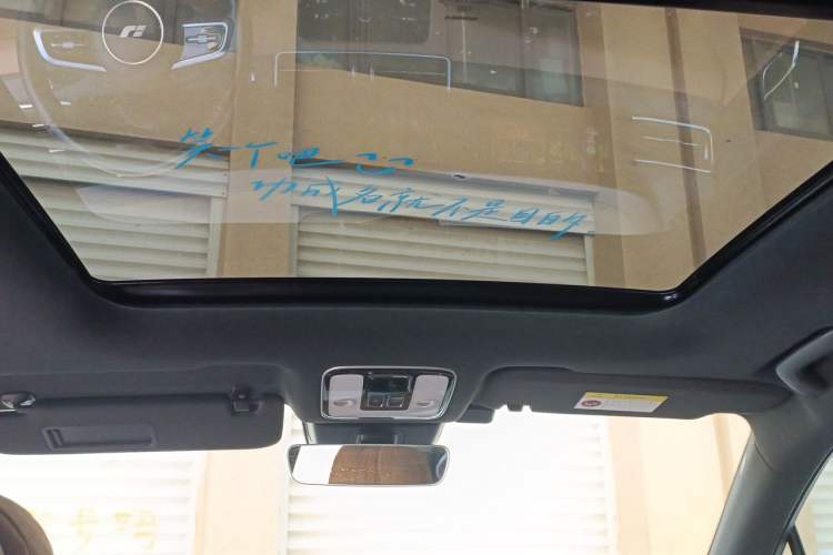 Used Li Auto ONE 2021 Extended-Range 6-Seater Version Headliner