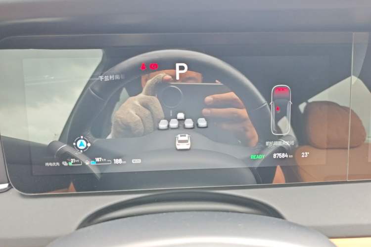 Used Li Auto ONE 2021 Extended-Range 6-Seater Version Instrument Cluster