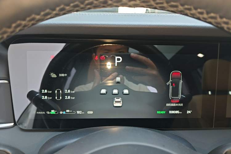 Used Li Auto ONE 2021 Extended-Range 6-Seater Version Instrument Cluster