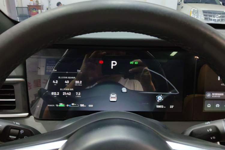 Used Li Auto ONE 2021 Extended-Range 6-Seater Version Instrument Cluster