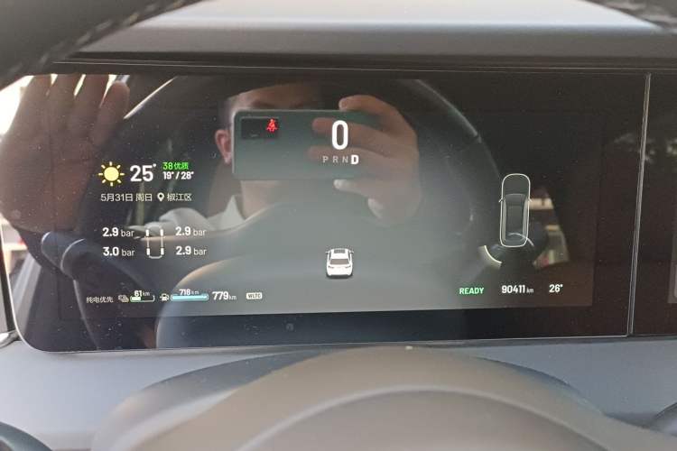 Used Li Auto ONE 2021 Extended-Range 6-Seater Version Instrument Cluster
