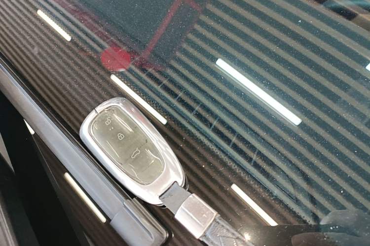 Used Li Auto ONE 2021 Extended-Range 6-Seater Version Interior 1