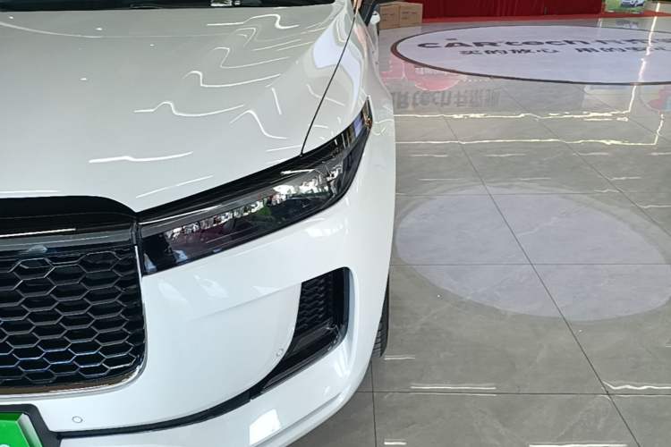 Used Li Auto ONE 2021 Extended-Range 6-Seater Version Left Front Headlight