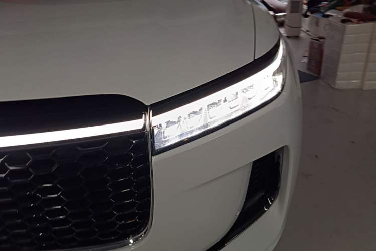 Used Li Auto ONE 2021 Extended-Range 6-Seater Version Left Front Headlight