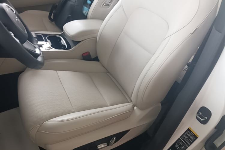 Used Li Auto ONE 2021 Extended-Range 6-Seater Version Left Front Seat