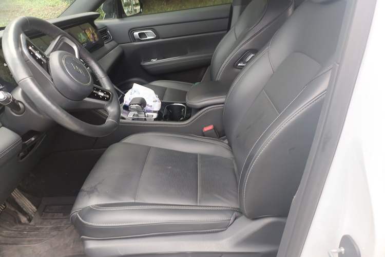 Used Li Auto ONE 2021 Extended-Range 6-Seater Version Left Front Seat