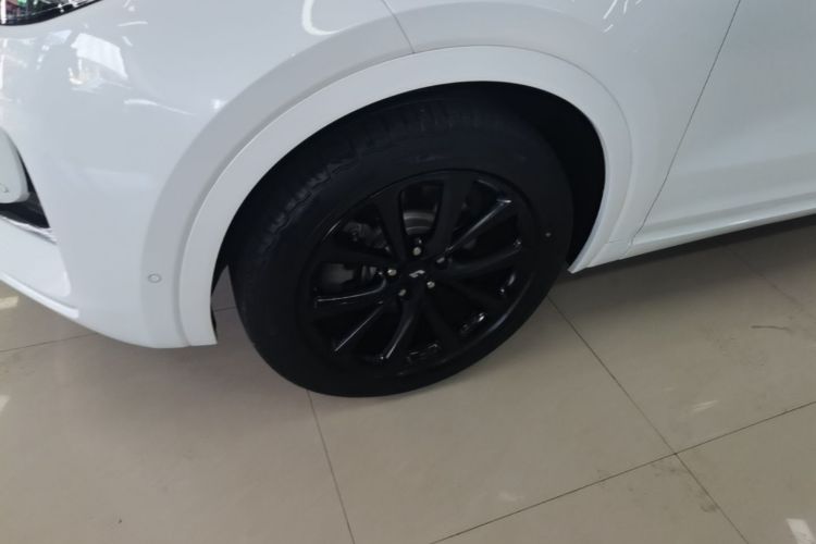 Used Li Auto ONE 2021 Extended-Range 6-Seater Version Left Front Wheel Hub