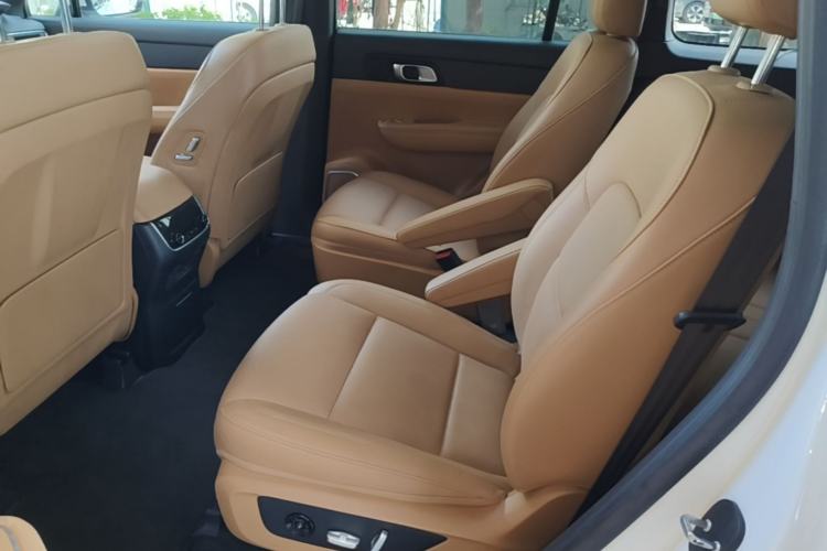 Used Li Auto ONE 2021 Extended-Range 6-Seater Version Left Rear Seat