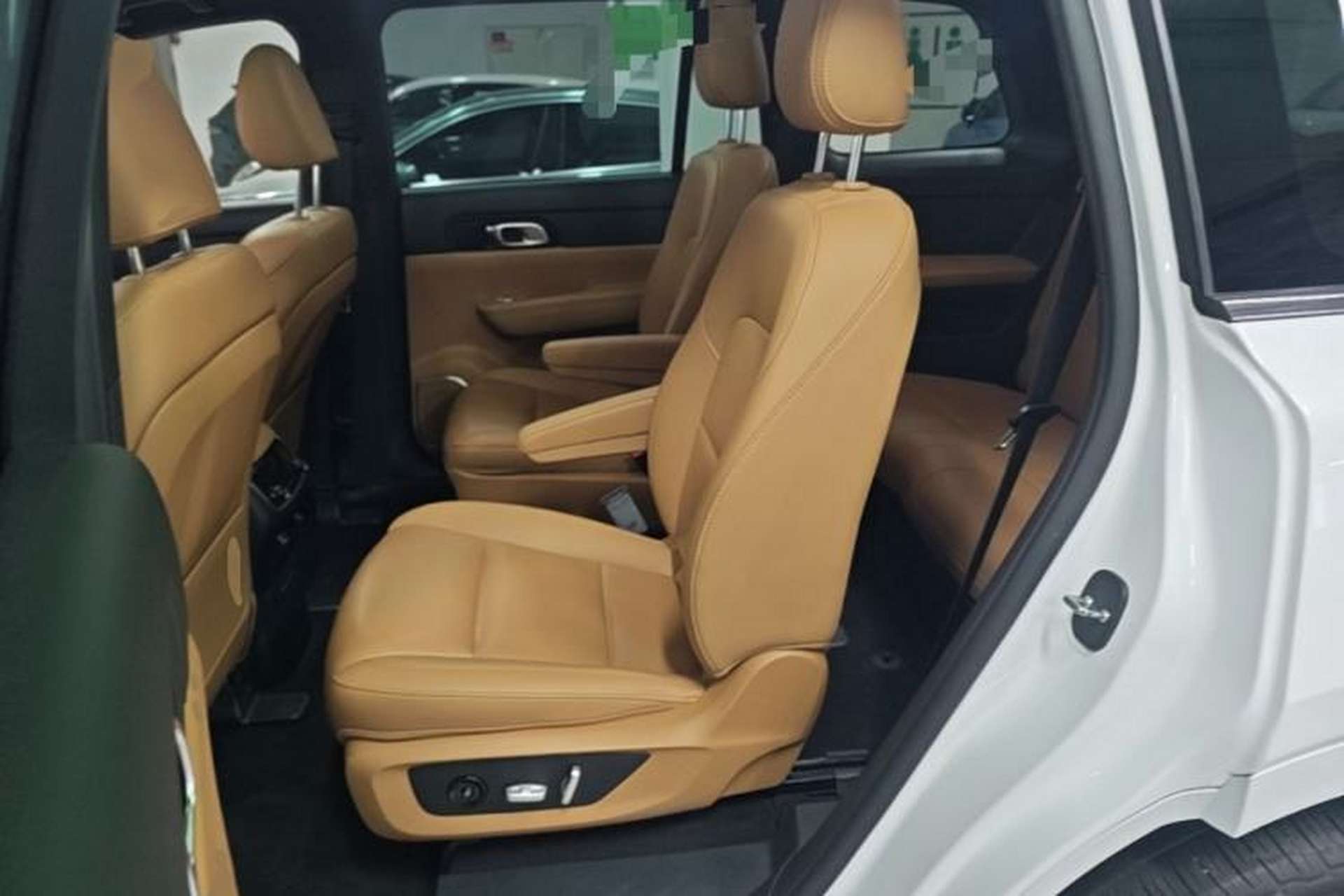 Used Li Auto ONE 2021 Extended-Range 6-Seater Version Left Rear Seat