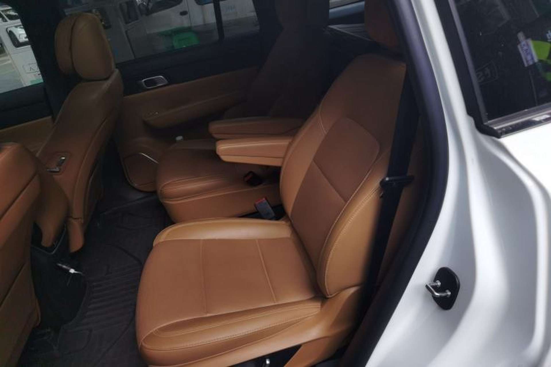 Used Li Auto ONE 2021 Extended-Range 6-Seater Version Left Rear Seat