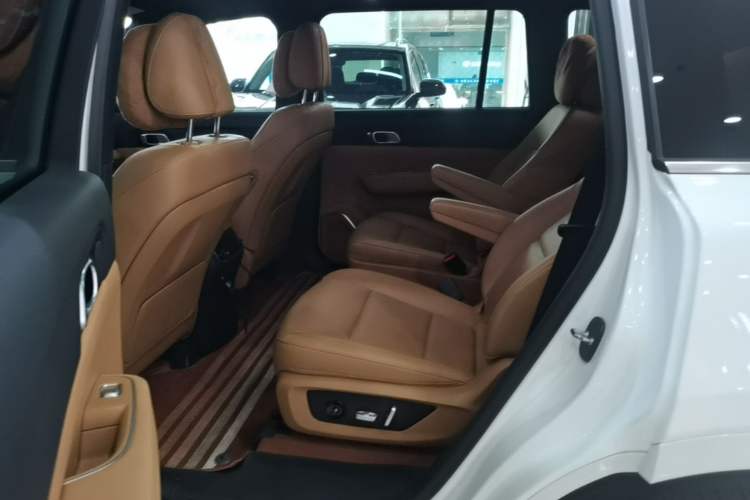 Used Li Auto ONE 2021 Extended-Range 6-Seater Version Left Rear Seat